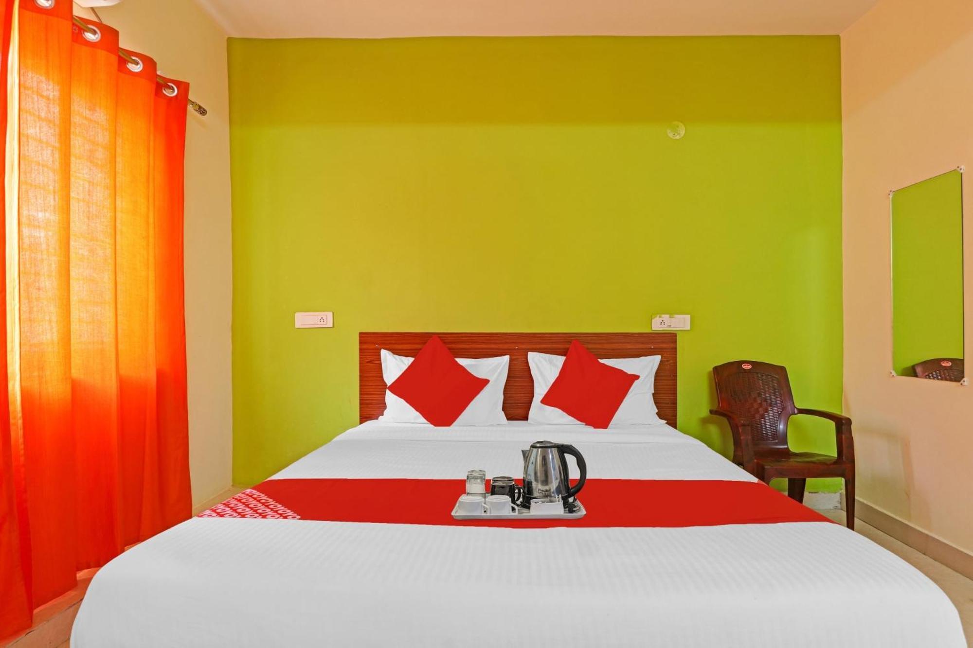 Super Hotel O Dk Reddy Square Hyderabad Ngoại thất bức ảnh