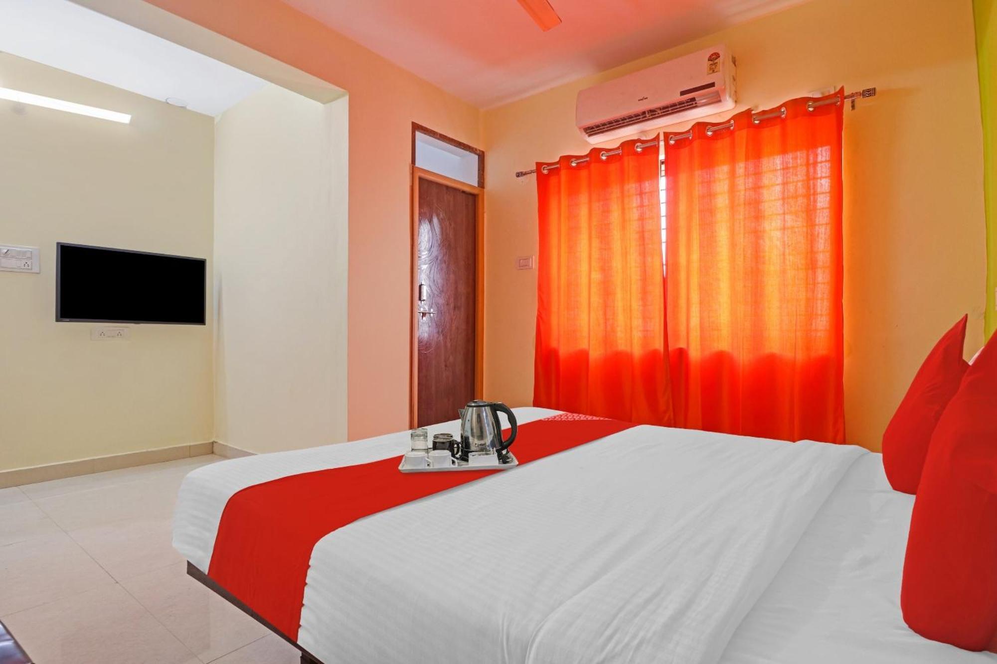 Super Hotel O Dk Reddy Square Hyderabad Ngoại thất bức ảnh